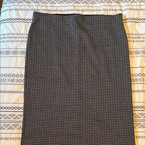 Elegant Black and White Patterned Skirt